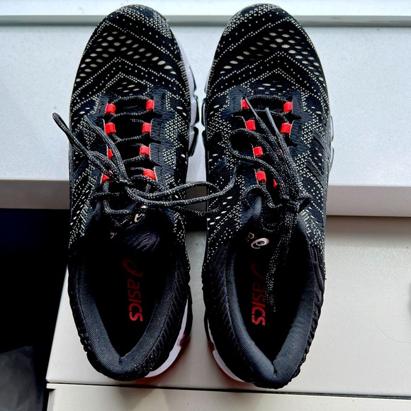 ASICS Running/Walking Sneakers in Size 8 - Picture 1 of 3